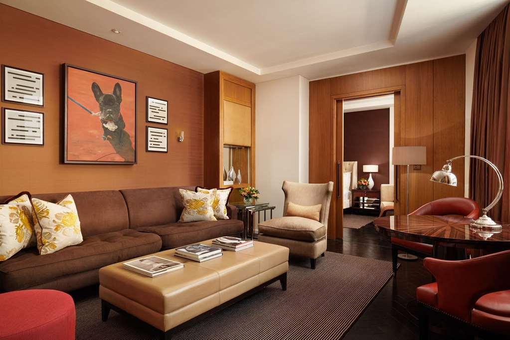 Hotel Corinthia